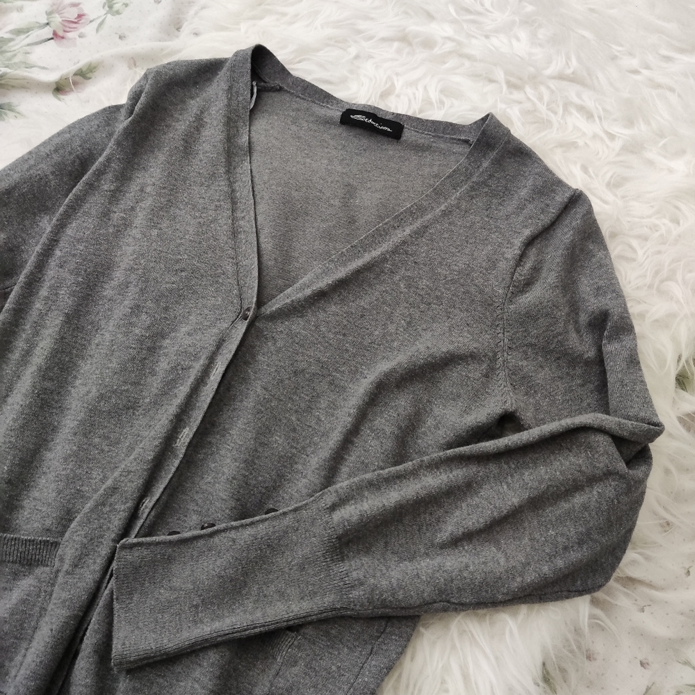 Grey long sleeve cardigan
